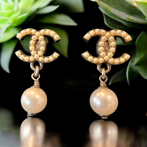 CHANEL Pierced Cream and Gold Pearl Drop Earrings - Picture 1 of 5